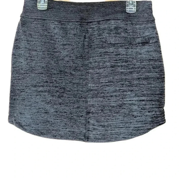 Zohba skort gray/black built on shorts size medium - Picture 3 of 5